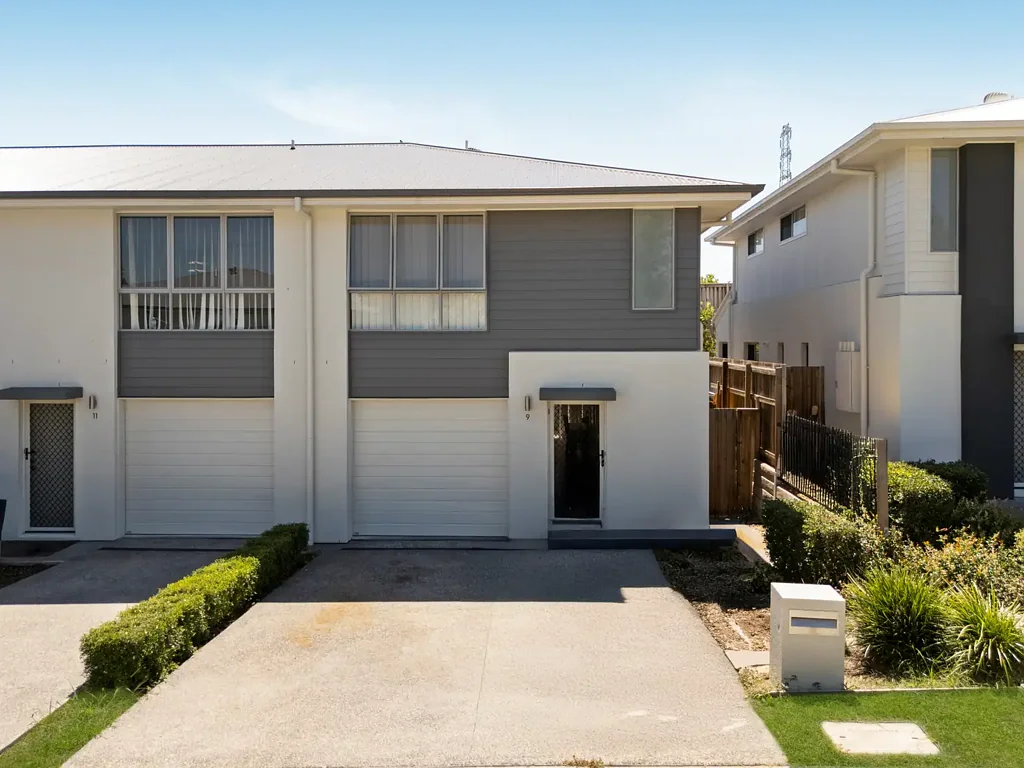 9 Cisticola Place, Redbank Plains, QLD 4301