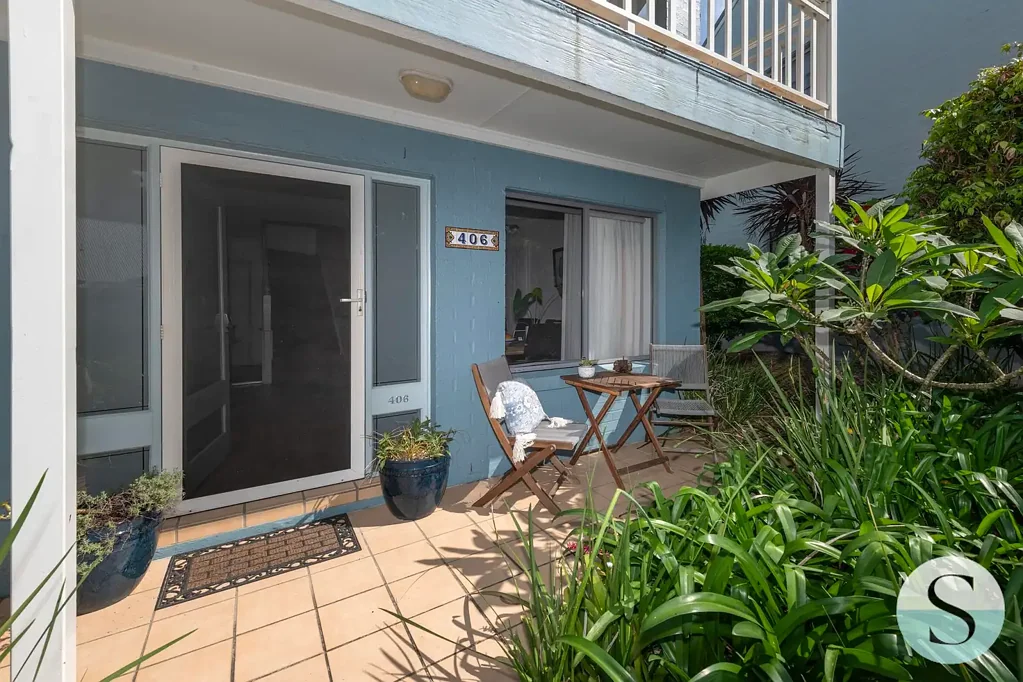 Cams Wharf 2Habitaciones Rafferty’s Most Renovated Terrace, Forget the Usual Original Kitchen, Ensuites & No Toilet Downstairs, Owner Occupied Cheap Retirement or Weekender!