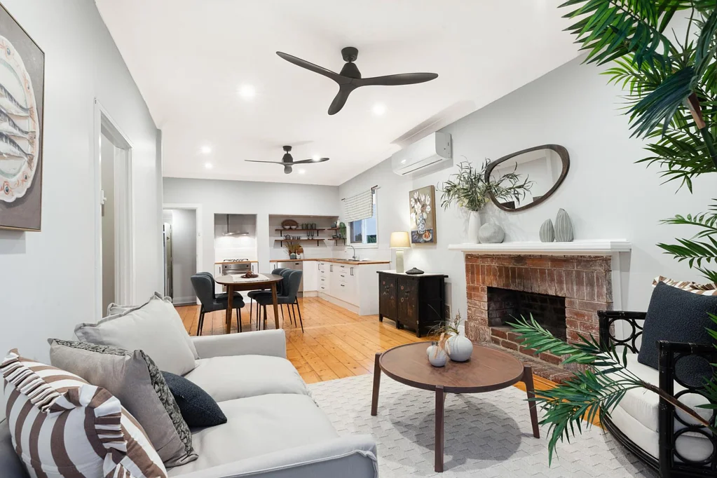 37 Nicholas Crescent, Hilton, WA 6163