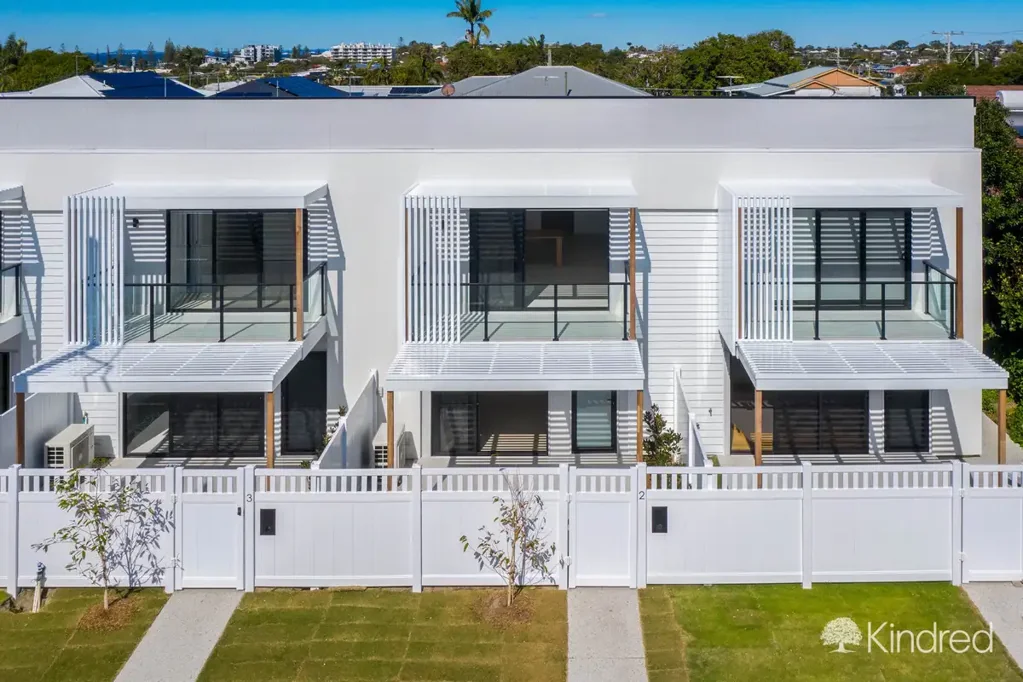 Margate 4 Bedroom Last Boutique Townhouse!