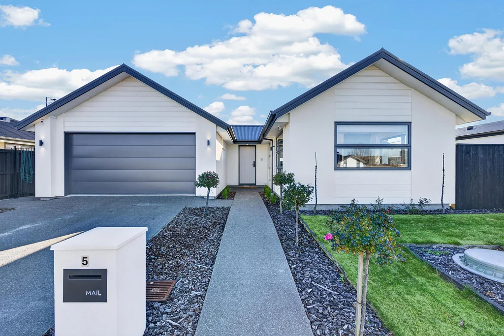 Halswell 3房  Beautifully Designed, Effortlessly Modern