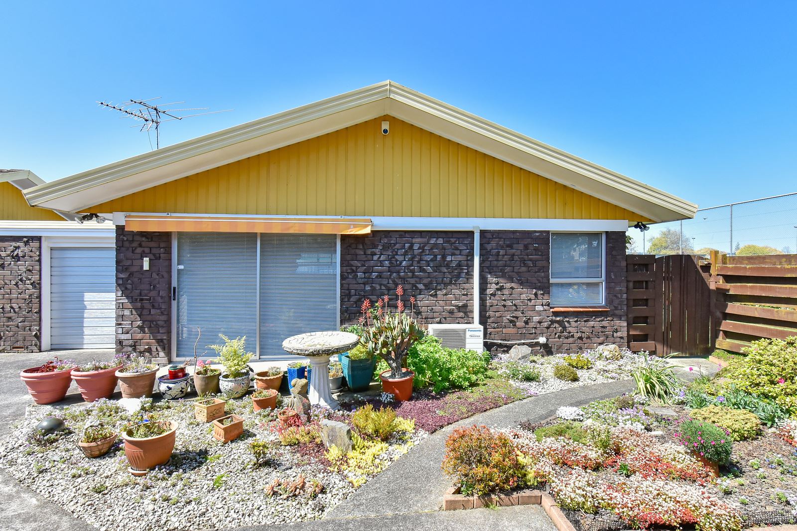 2/82 Rosehill Drive, Rosehill, Auckland - Papakura, 2 Schlafzimmer, 1 Badezimmer