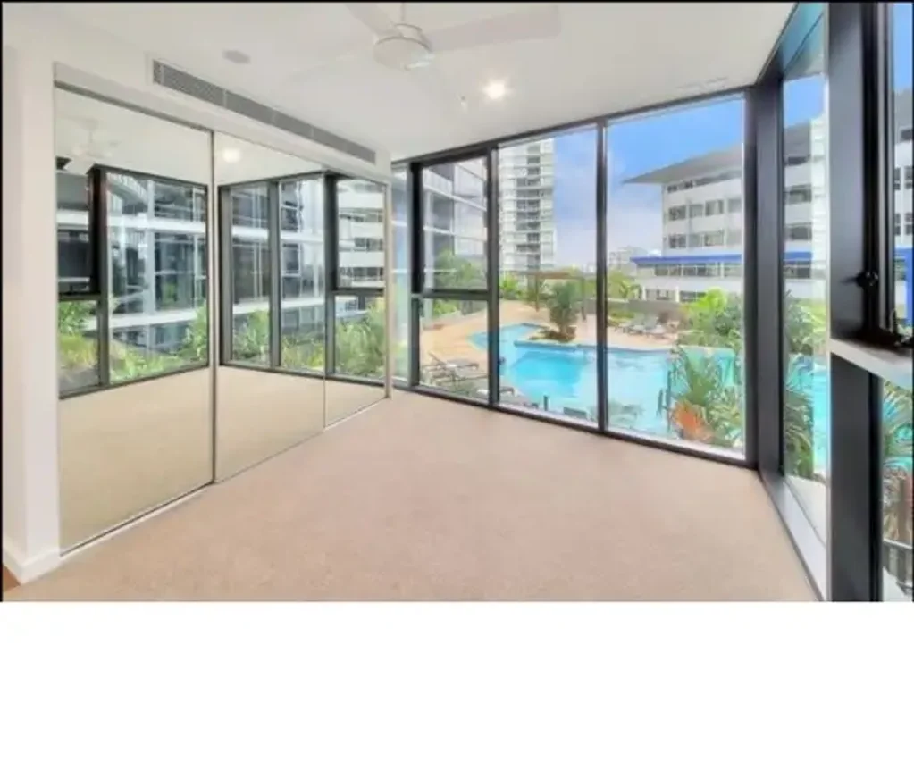 A Stylish Dual-Key Apartment Located in The Heart of Brisbane