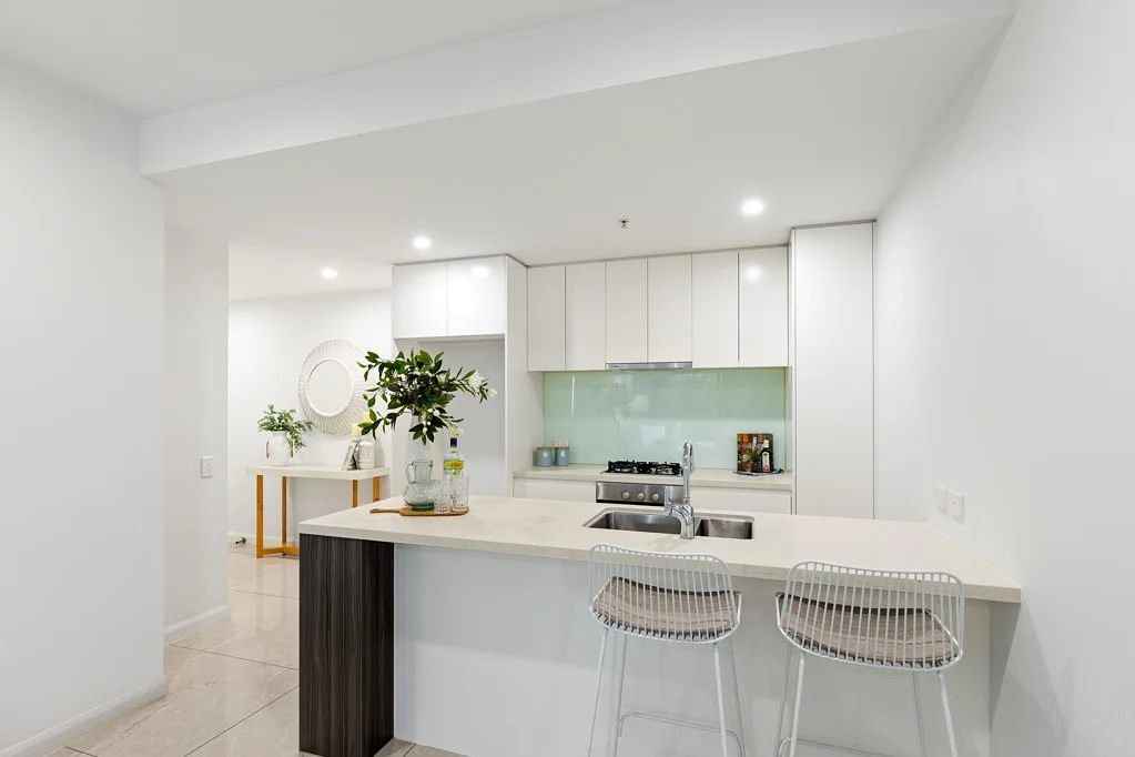112/181 Clarence Road, Indooroopilly, QLD 4068