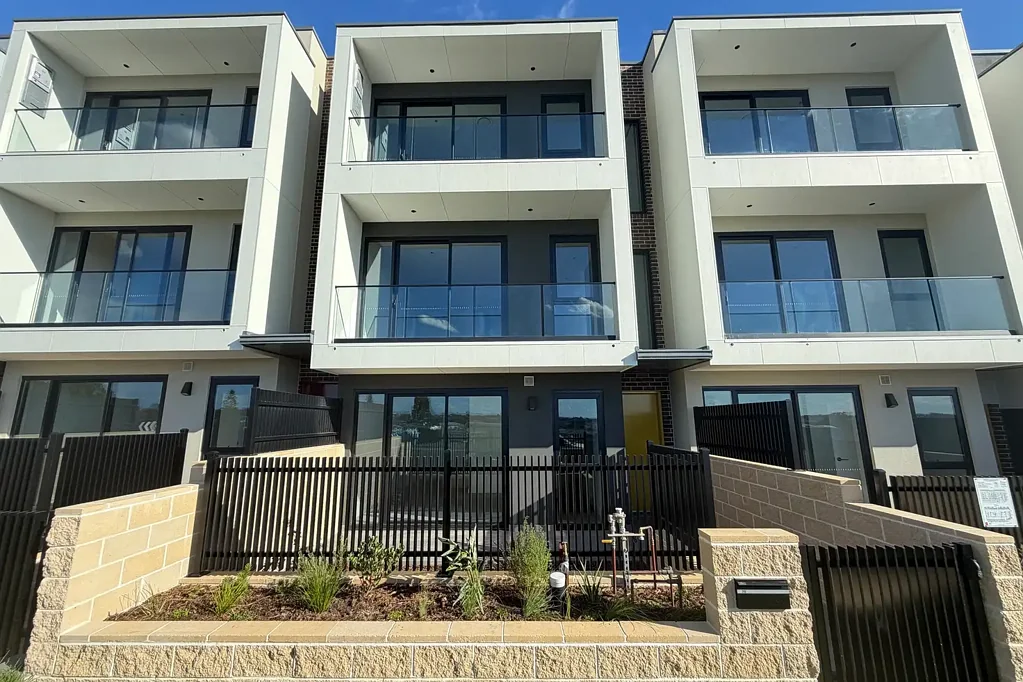 Brand New Spacious 4-Bedroom Townhouse with Double Garage | Available Now!