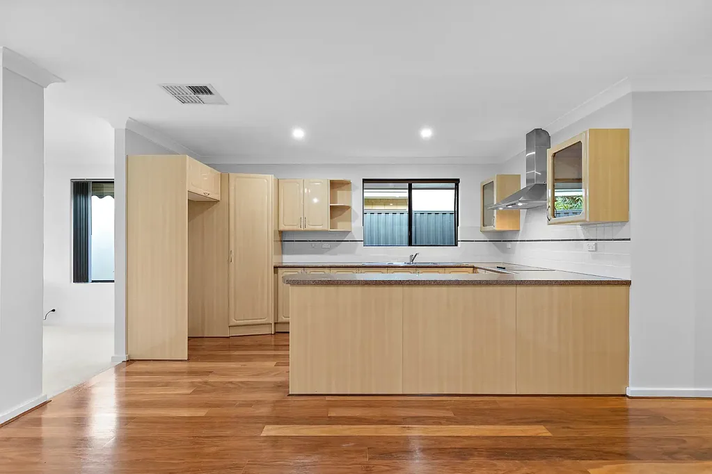 Coastal Charm in a Prime Coogee Location