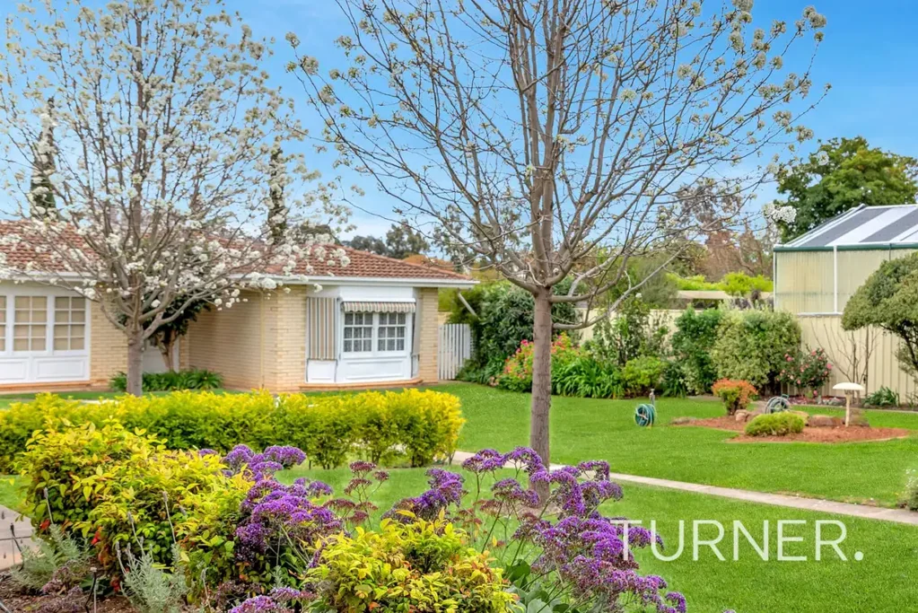 Glenunga 2 Bedroom Location, Location, Location.