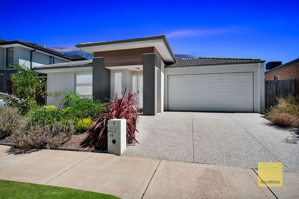 5 Axle Drive, Truganina, VIC 3029