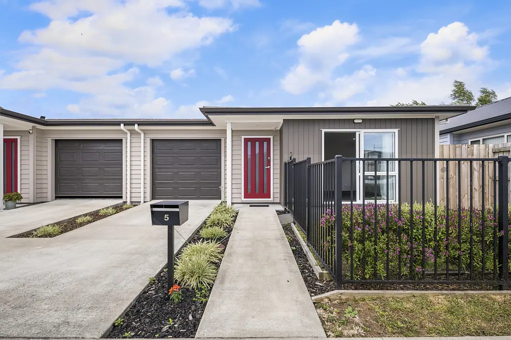 Spacious Family Home - 5 Haorere Street