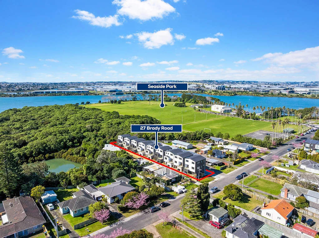 Otahuhu 4房  Brand-new 4 Bdrm, 3.5 Bthrm - Tamaki River Views!