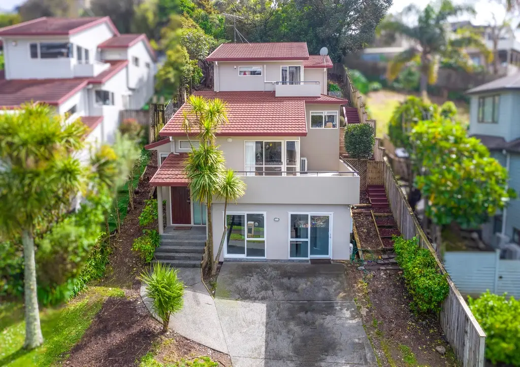 Murrays Bay 5Moenga Entry level: Rangi zone + Income Potential