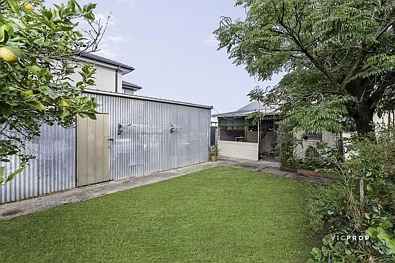 22 Mcbryde Street, Fawkner, VIC 3060, 4 rūma, 2 rūma horoi, House