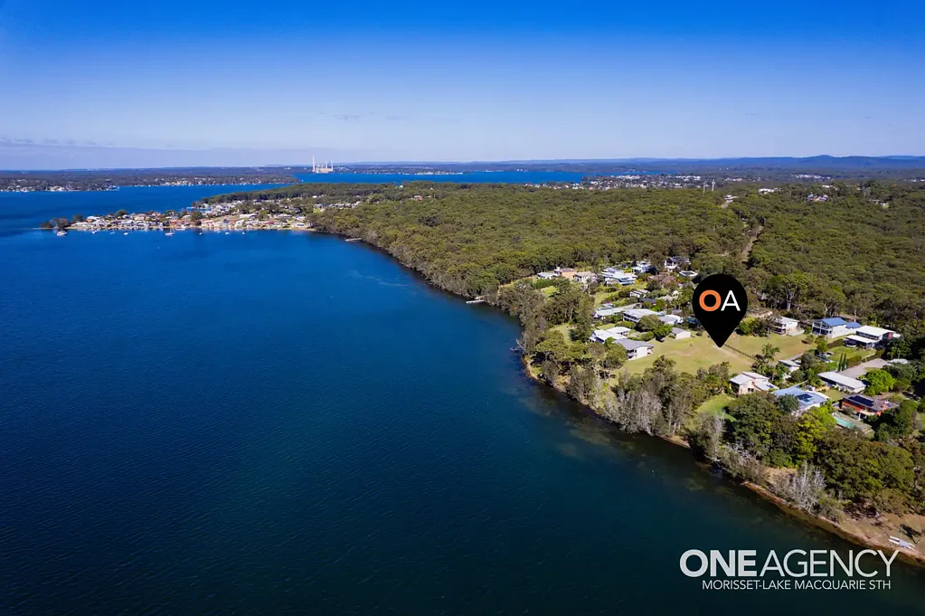 Silverwater LAND & BUILD : Vacant Land Parcel with Direct Access to Waterfront + Optional: DA Approval for 5 Bedroom Split Level Design Home by 'Tullipan Homes'