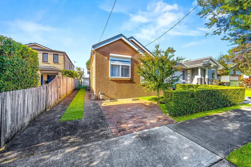 Peaceful Two-Bedroom Home with Spacious Backyard