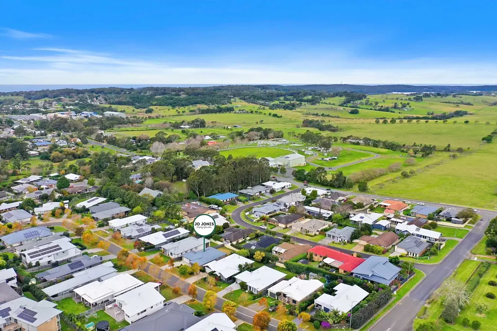 Milton 4ห้องนอน Modern, Spacious & Perfectly Positioned – A Home That Ticks Every Box!