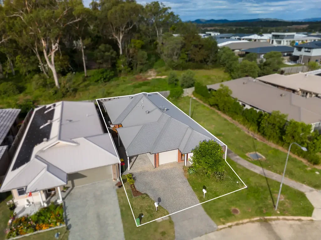 35 SHEEPDOG ROAD, Park Ridge, QLD 4125