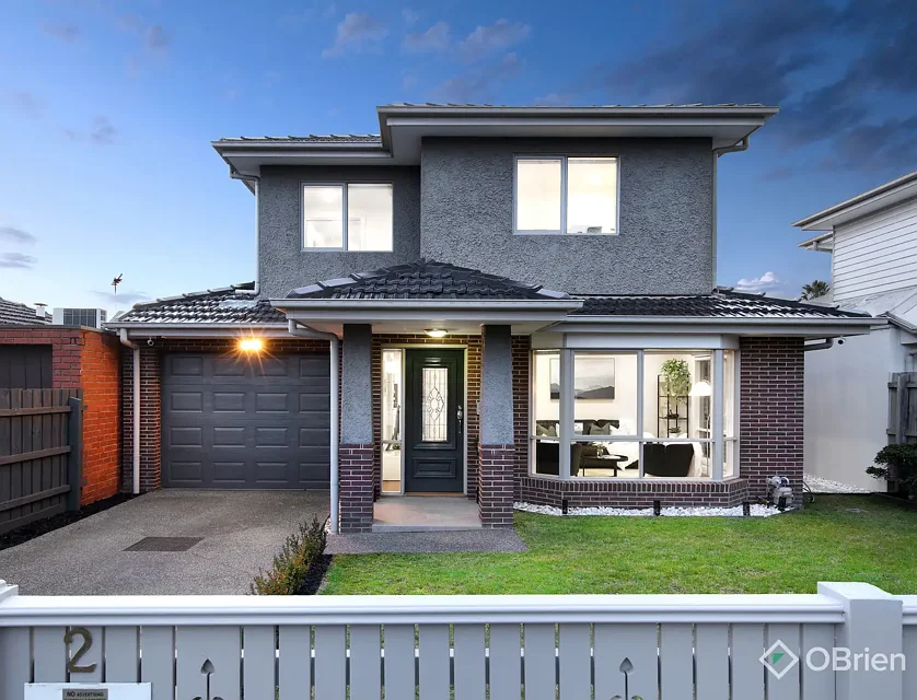 2/19 John Street, Oakleigh, VIC 3166, 4房, 2浴, Townhouse