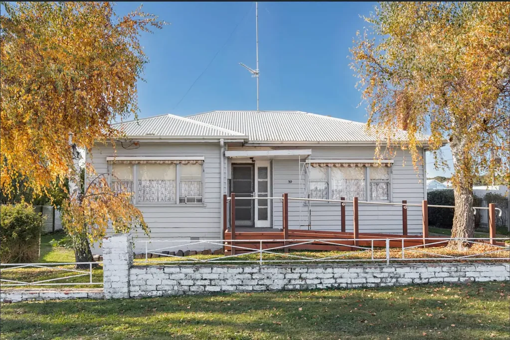 39 Butt Street, Canadian, VIC 3350
