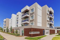 310/69 Troubridge Drive, West Lakes