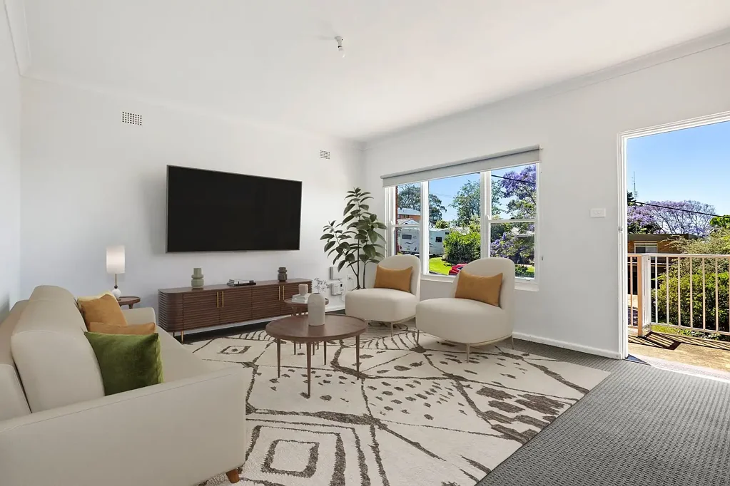 Coniston 4ਬੈੱਡਰੂਮ Potential to explore with ocean and city views