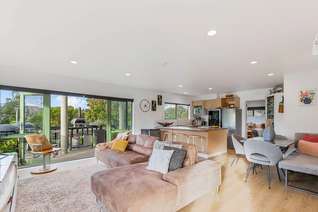 Stanmore Bay 3غرفة نوم Coastal Comfort Meets Everyday Convenience