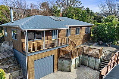 Johnsonville 3房  Modern Charm, Solar Efficiency, and Location!