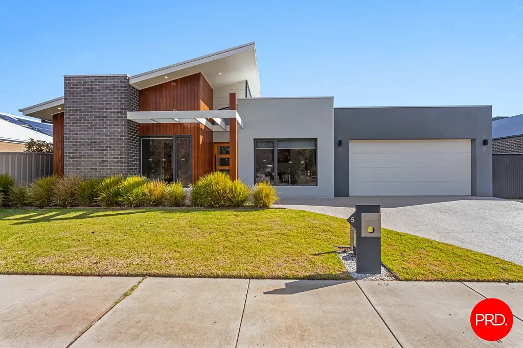 5 Charolais Court, Ascot, VIC 3551