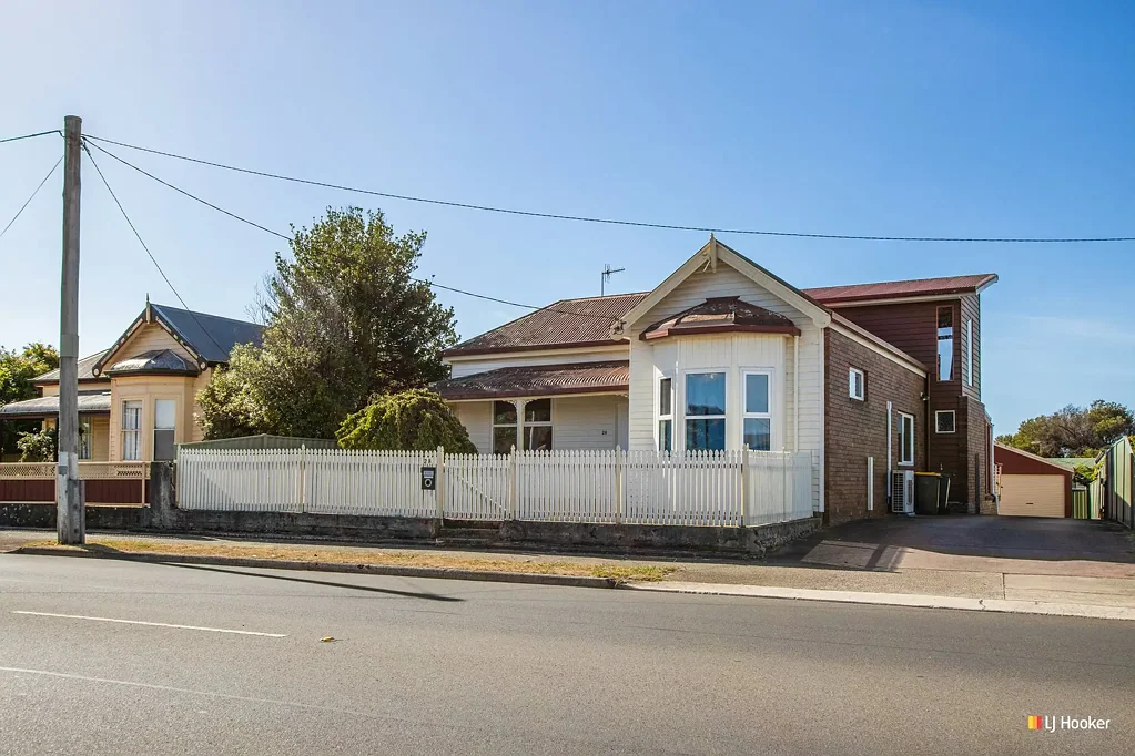 28 Old Bass Highway, Wynyard, TAS 7325