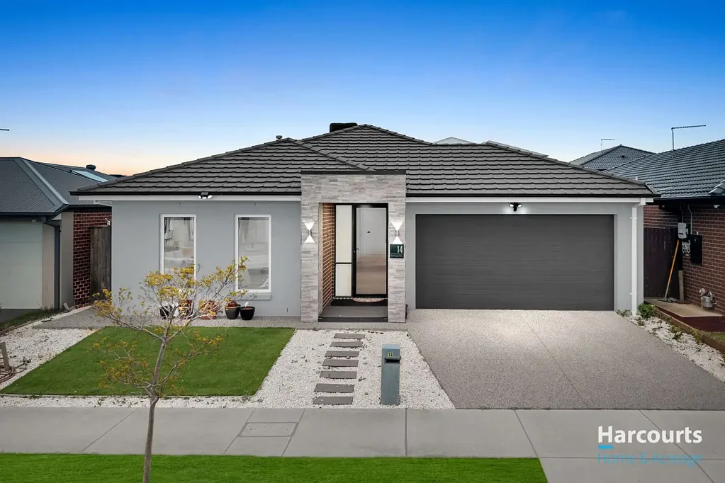 14 Dorkings Way, Clyde North, VIC 3978