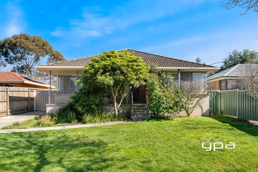 Sunbury 2 Bedroom A Charming Classic In A Highly Sought-After Location