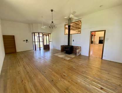 7 Clyde Street, Braidwood, NSW 2622, 2 Bedrooms, 2 Bathrooms, Studio