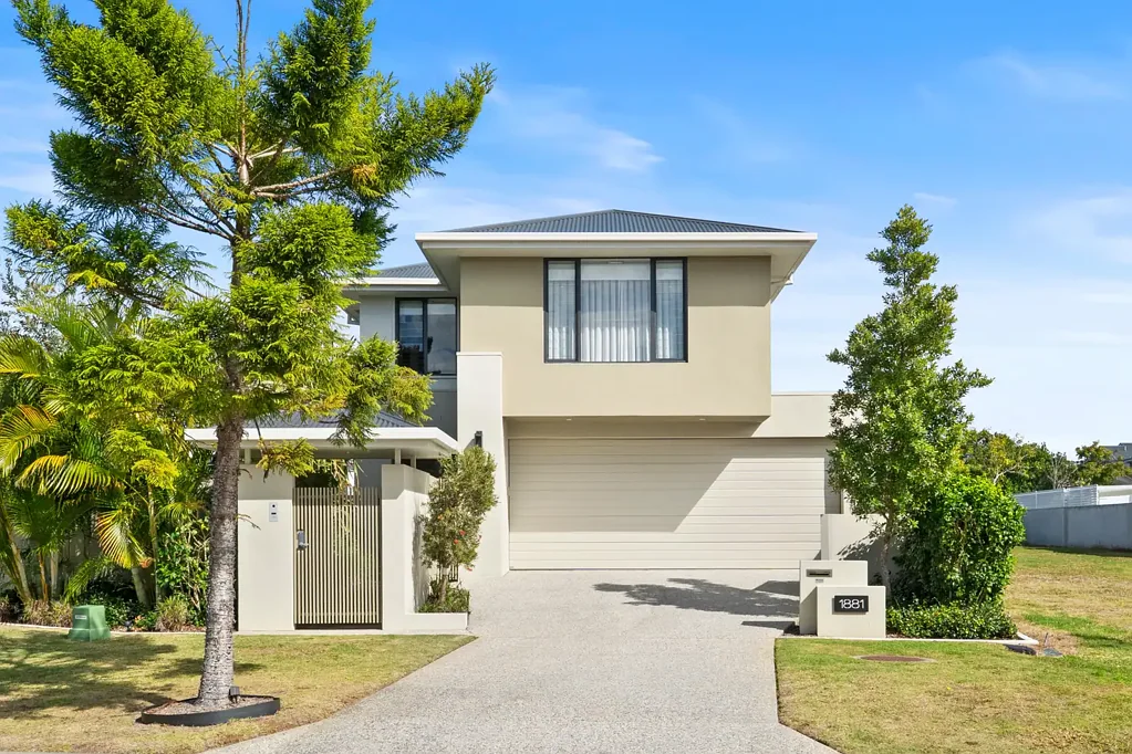 Hope Island 4 Slaapkamer Luxury Smart Home Living in Exclusive Sanctuary Cove