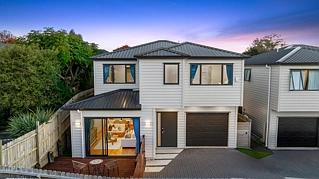 138D Moore Street, Howick, Manukau City