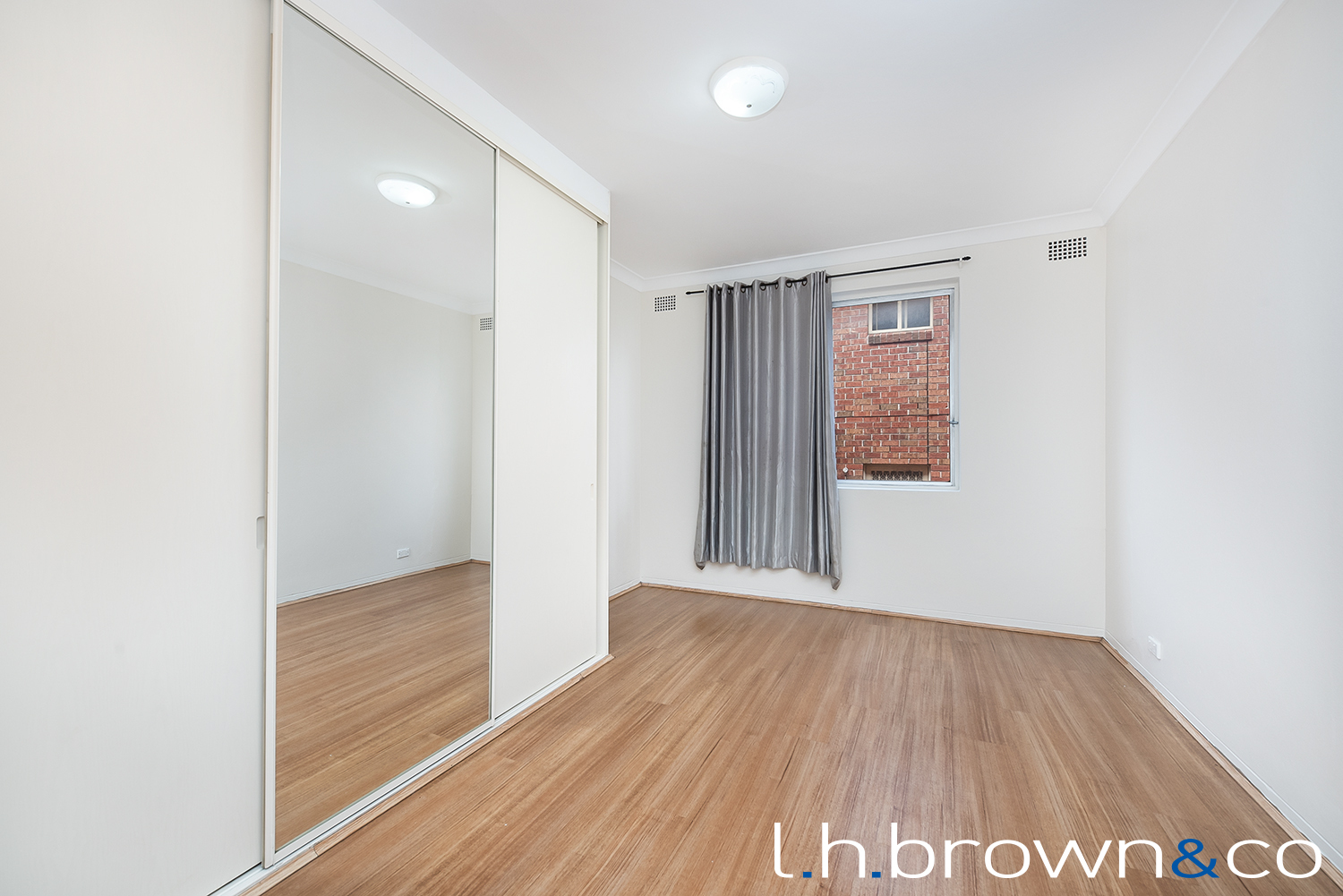 UNIT 2 582 PUNCHBOWL RD, LAKEMBA NSW 2195, 0 Schlafzimmer, 0 Badezimmer, Unit