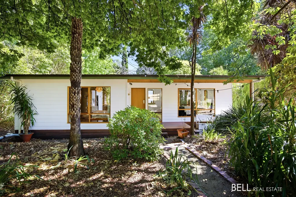 398 Woods Point Road, East Warburton, VIC 3799
