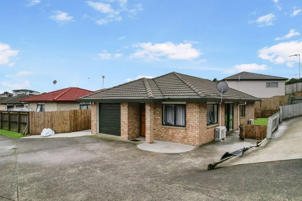 Clendon Park, 3 bedrooms