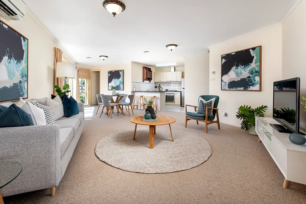 Mitcham 3कमरा Immense living space and a tranquil rear location