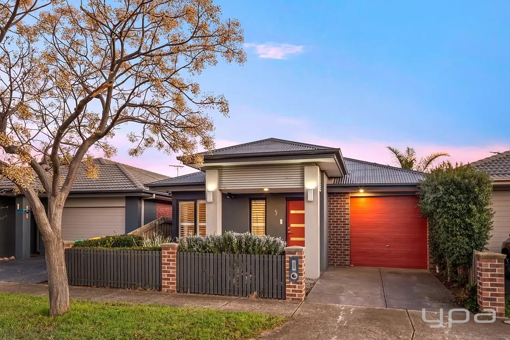 5 Hamlet Street, Werribee, VIC 3030