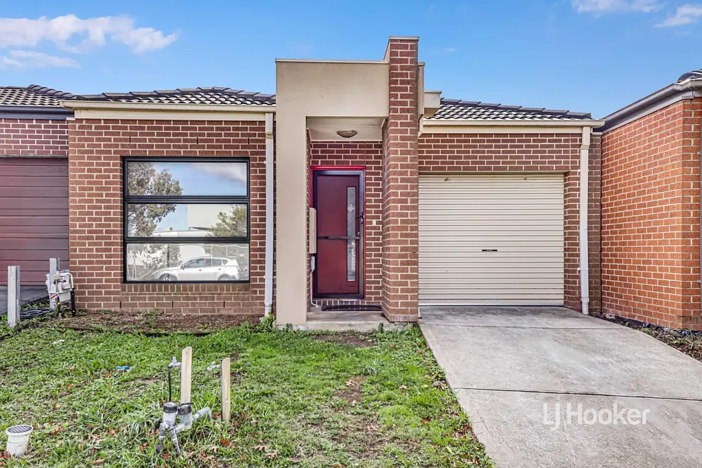 71 Havana Parade, Pakenham, VIC 3810