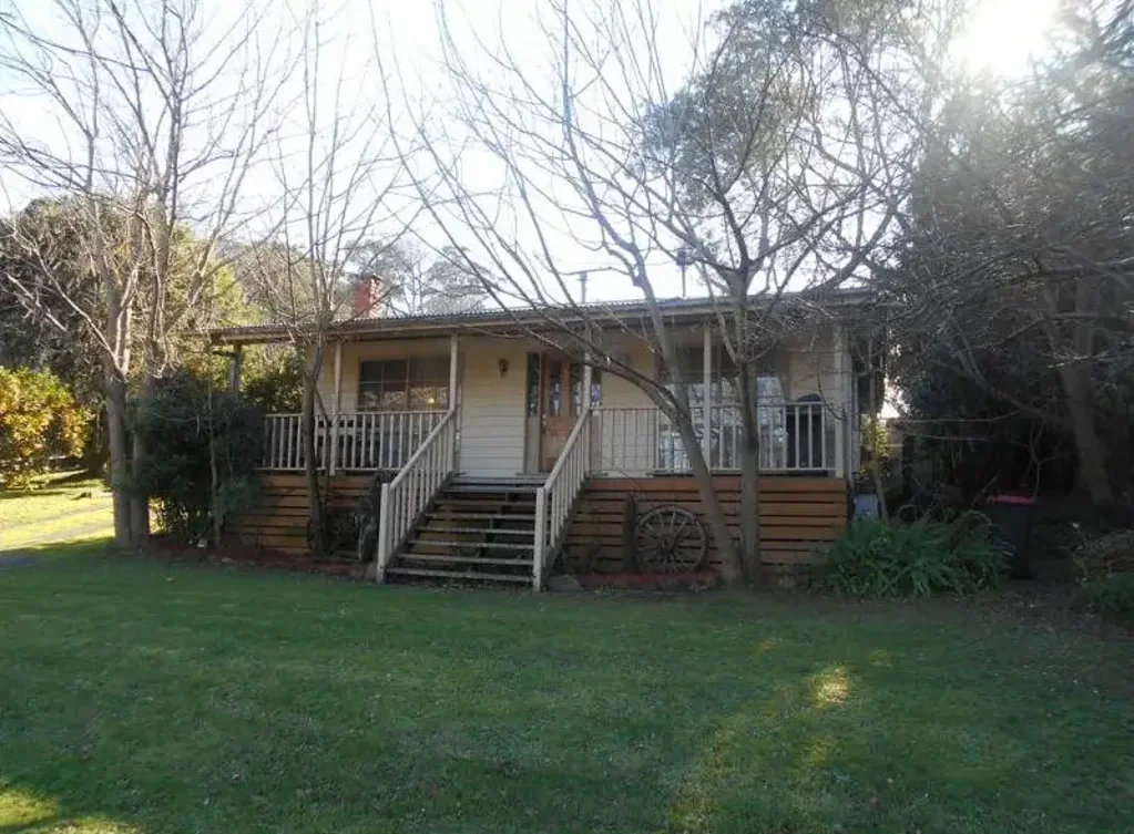 Ferntree Gully 3બેડરૂમ Affordable home with development potential