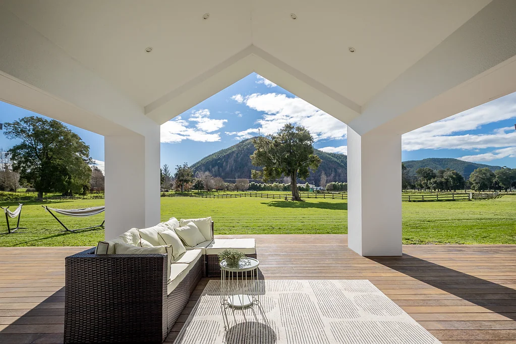 Wakefield 4房  Luxury Lifestyle Meets Easy Family Living