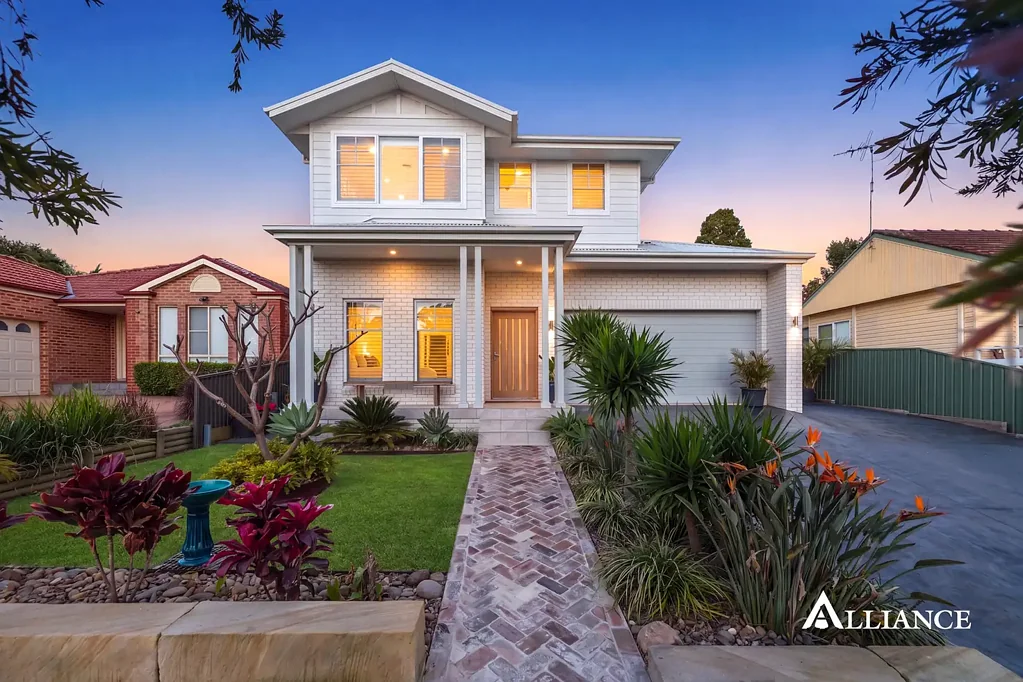 Panania 4房 轻松家庭生活，尽享汉普顿风情 Effortless Family Living with Hamptons Charm
