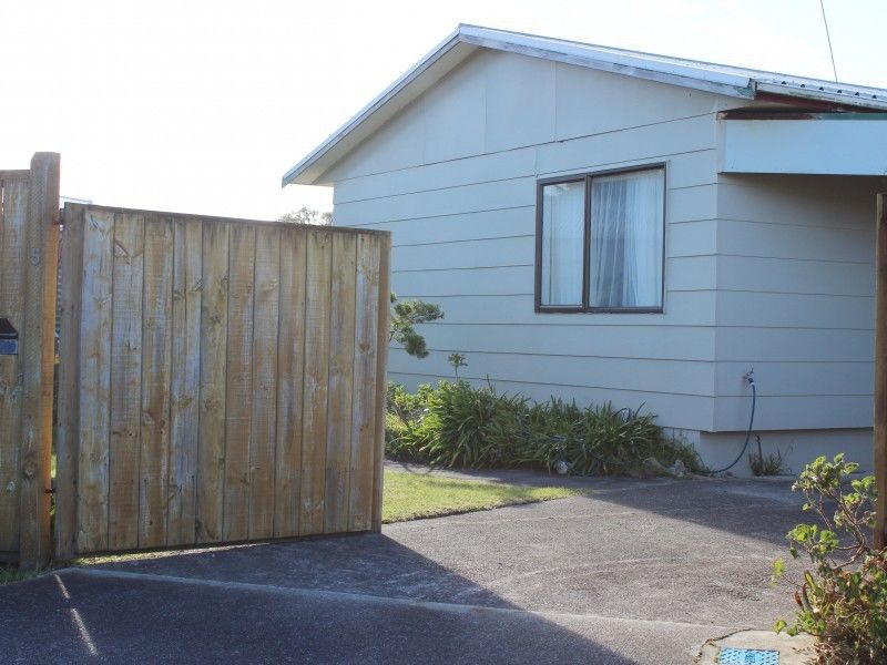 5 Reeves Street, Waikanae Beach, Kapiti Coast, 3 phòng ngủ, 1 phòng tắm