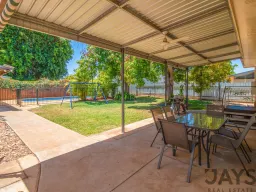 19 Thomson Road, Mount Isa