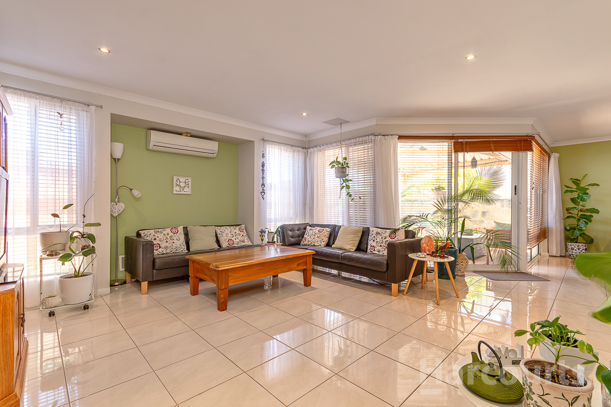 1 PALACE WAY, CURRAMBINE WA 6028, 0 chambres, 0 salles de bain, House