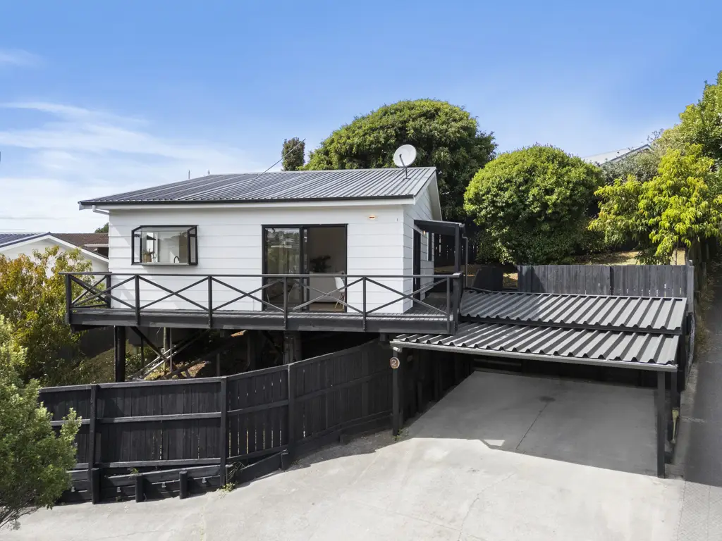 2/19 Romulus Place, Totara Vale, North Shore City, Auckland