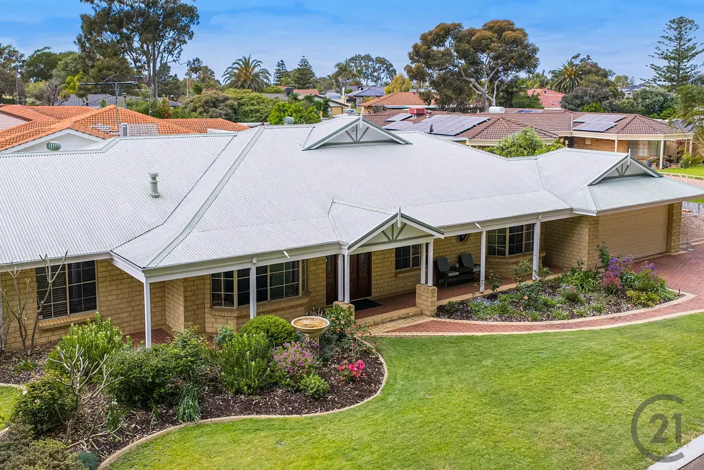 15 Fairfield Way, Halls Head, WA 6210