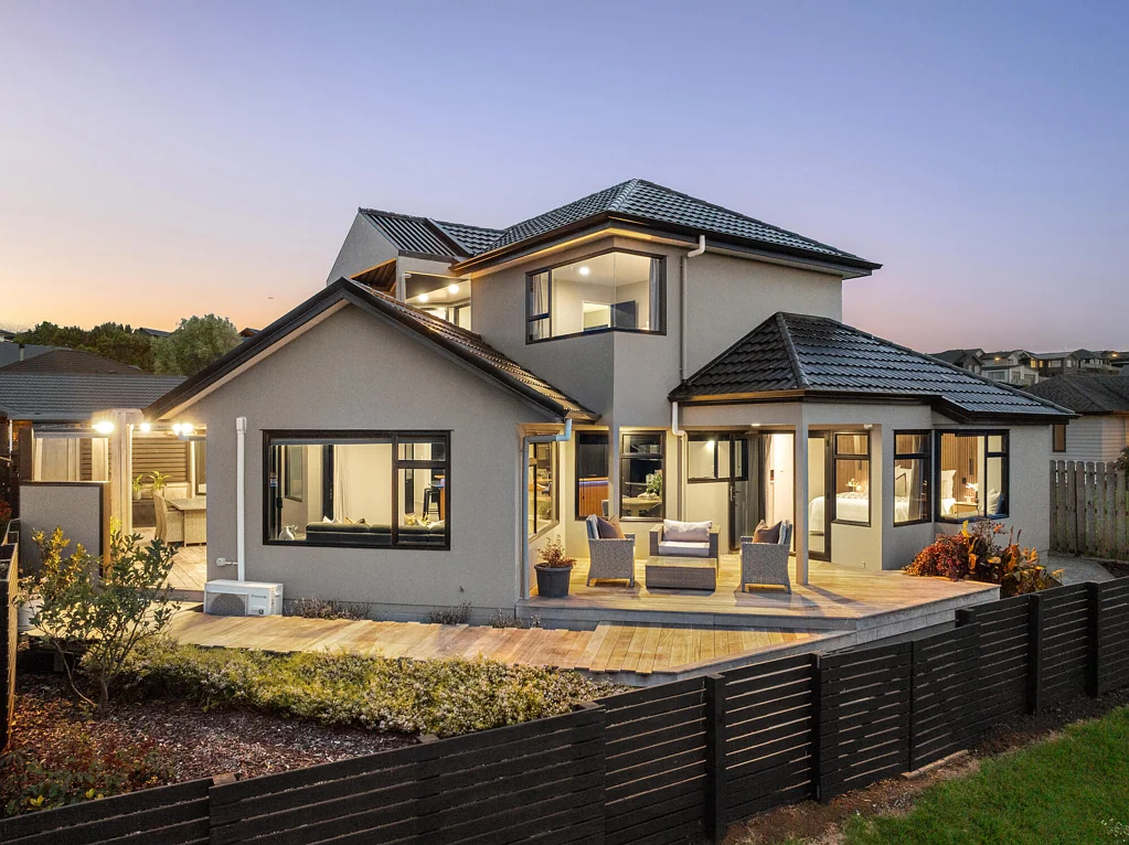 Pukekohe 3침실 Luxury Living, Front Row to the Park