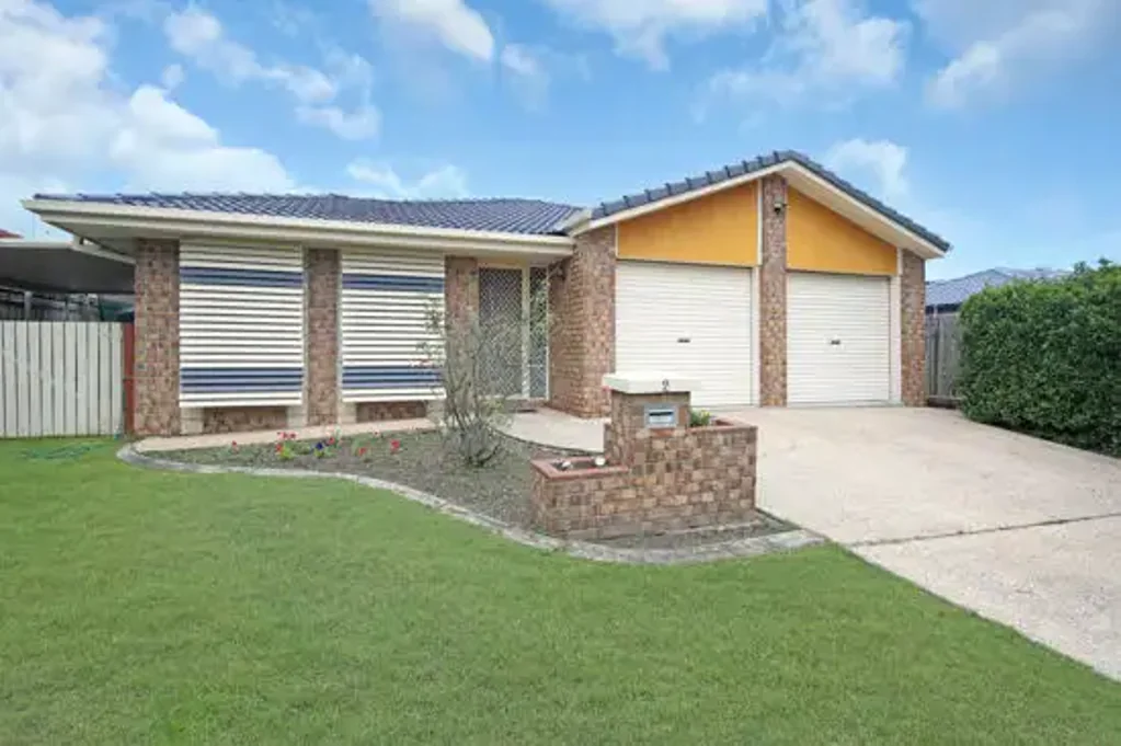 Spacious Family Home with Solar Panels in Prime Location