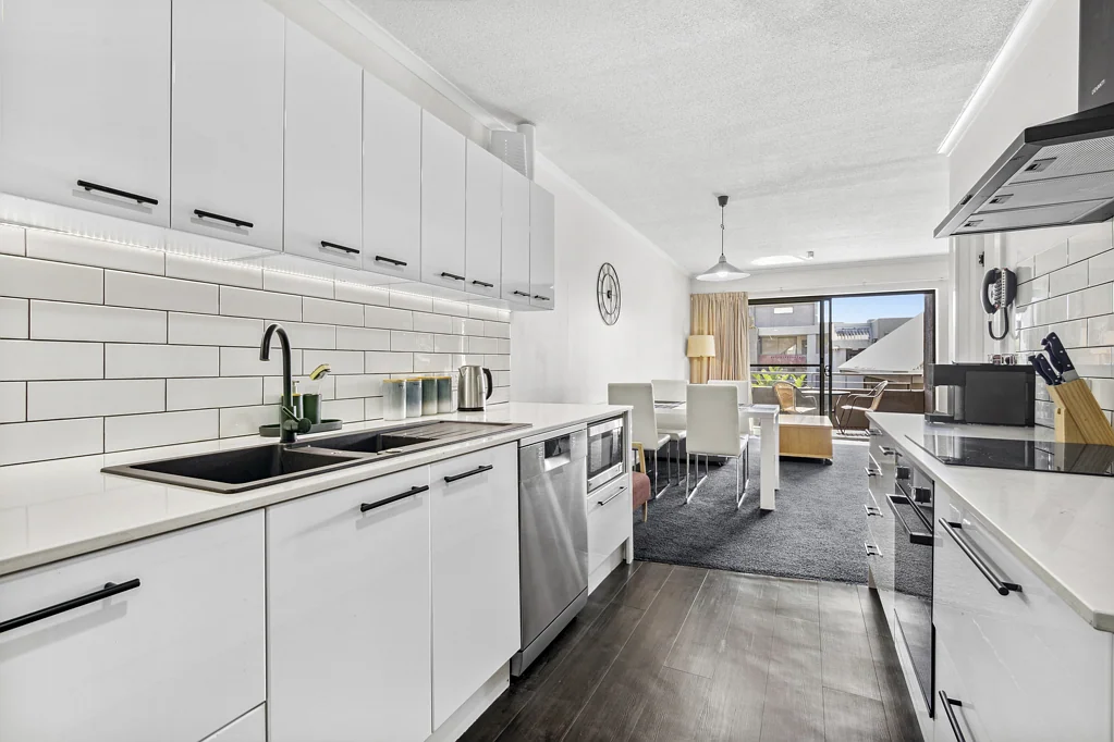 E124/148-174 Mountjoy Parade, Lorne, VIC 3232